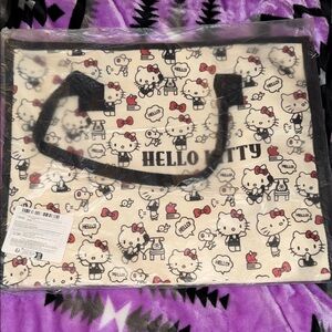 ⭐ 5 for $30 Mix & Match Items.. 
Hello Kitty Tote Bag